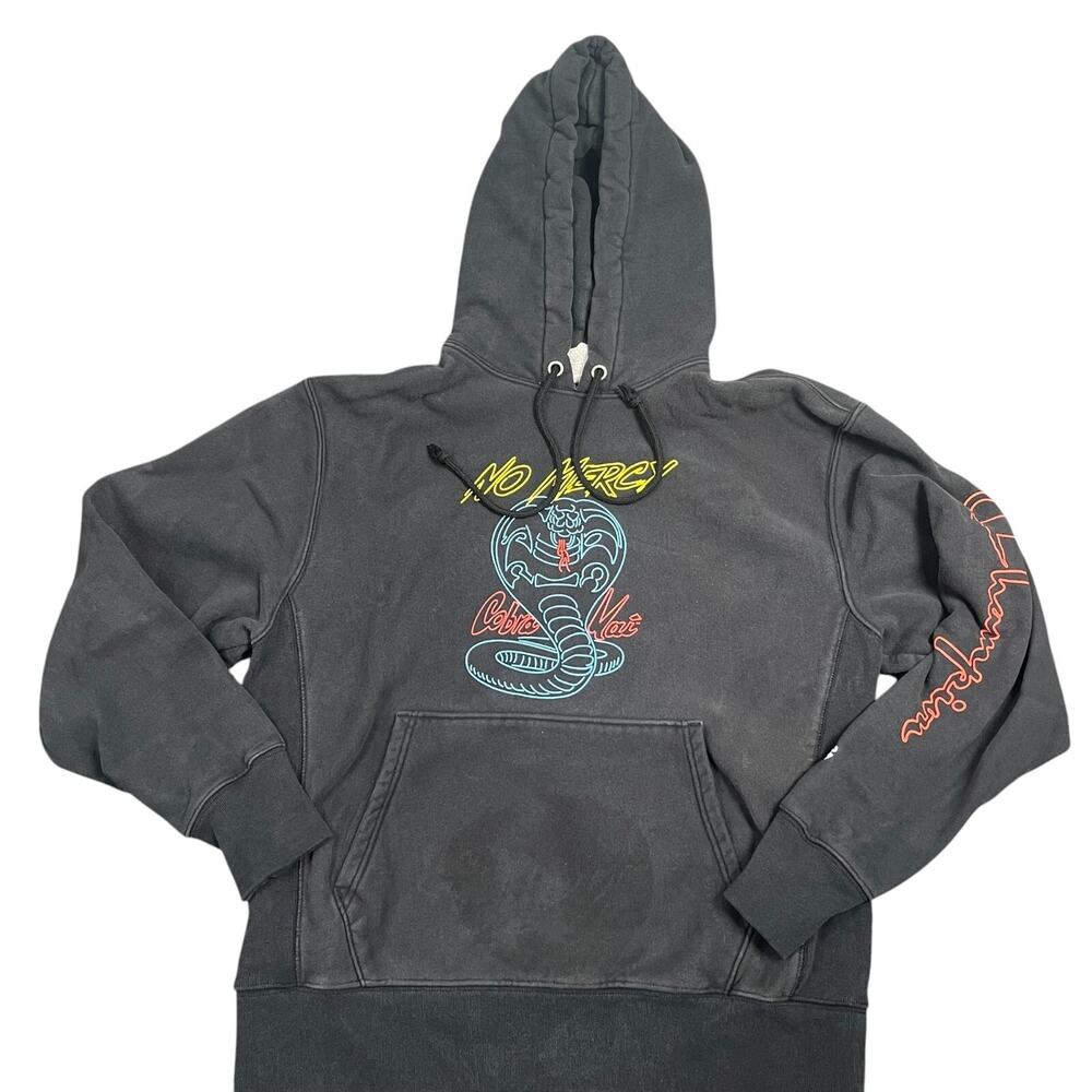 Champion x Cobra Kai Collab Pullover Hoodie No Mercy L Reverse Weave Sun Faded